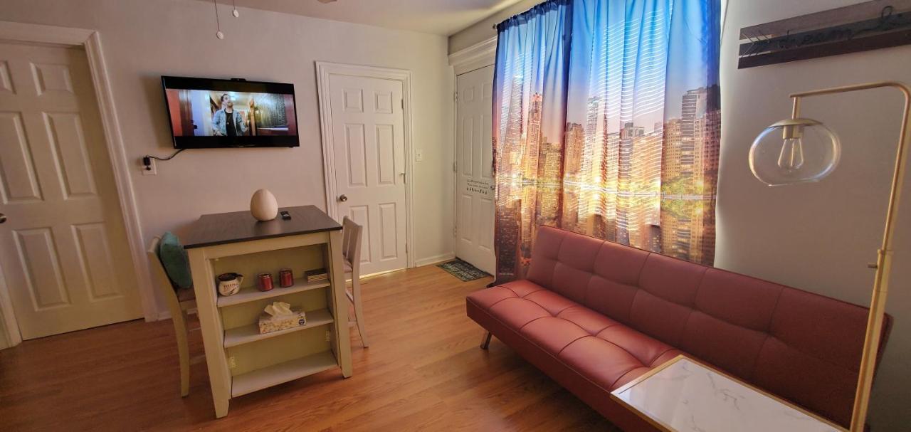 Cozy 1 Bedroom, 1 Min From Irving Park Blue Line, Free Parking Chicago Exteriér fotografie
