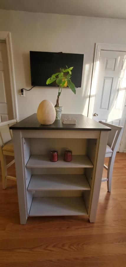 Cozy 1 Bedroom, 1 Min From Irving Park Blue Line, Free Parking Chicago Exteriér fotografie