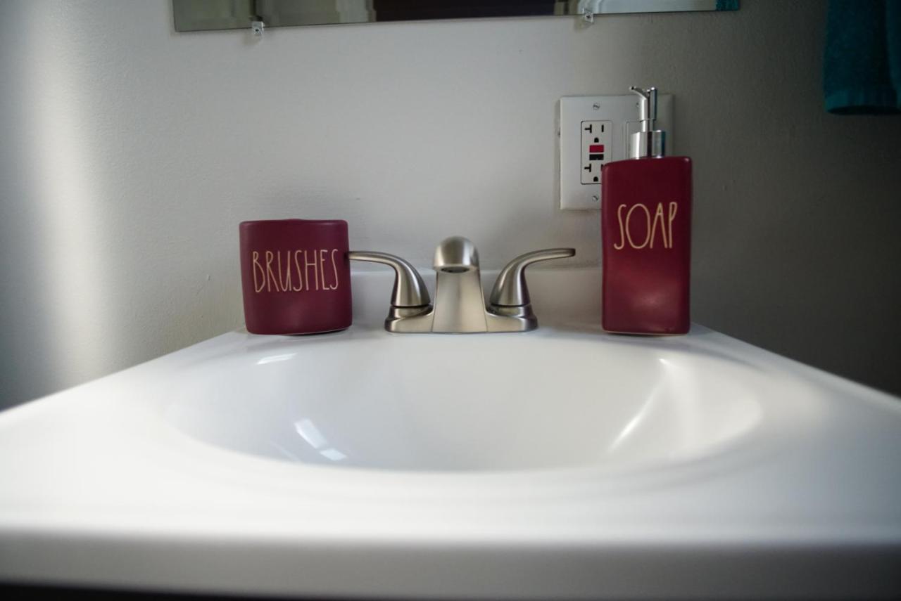 Cozy 1 Bedroom, 1 Min From Irving Park Blue Line, Free Parking Chicago Exteriér fotografie